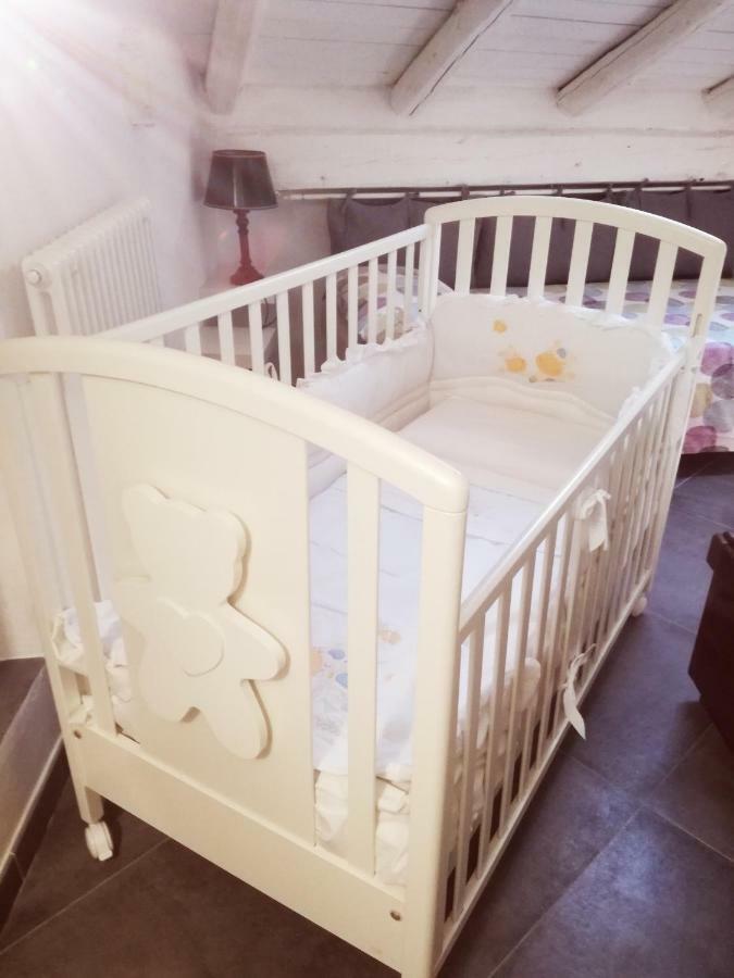 B&B Il Tetto Di Anita Gavi Ngoại thất bức ảnh